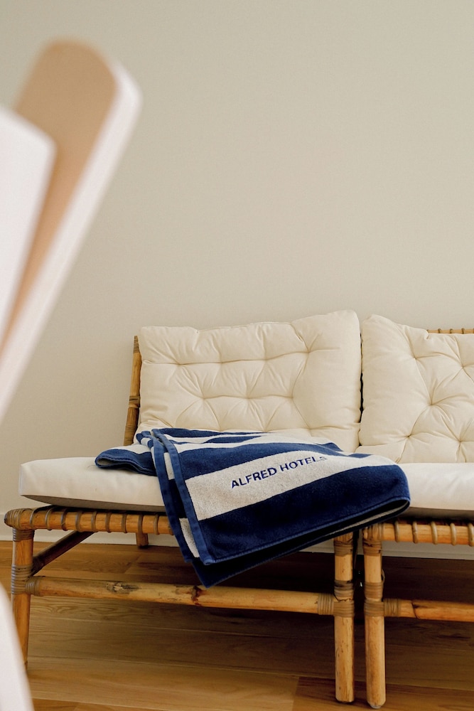 Classic Apartment - Photo 2