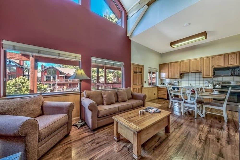 Comfort Condo, 2 Bedrooms, Resort View photo 1