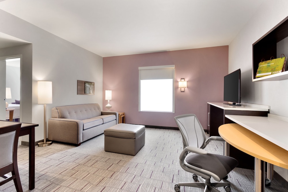 Suite, 1 King Bed, Non Smoking