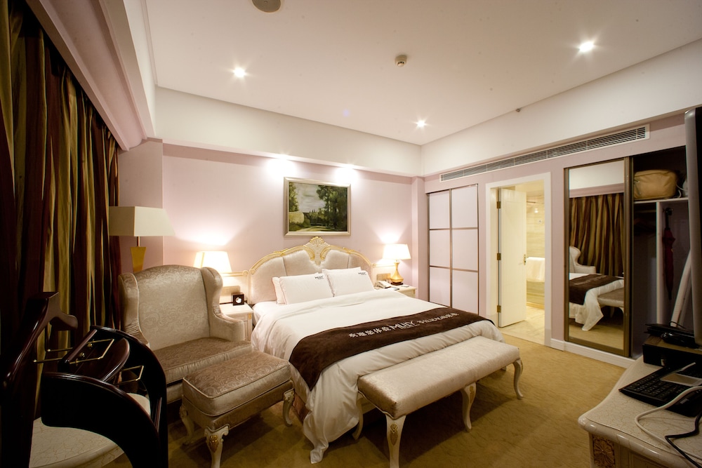 Executive Room - Photo 4