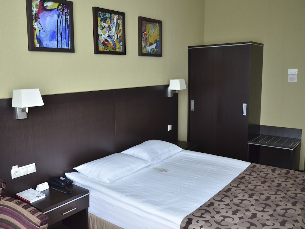 Standard Double Room, Annex Building photo 1