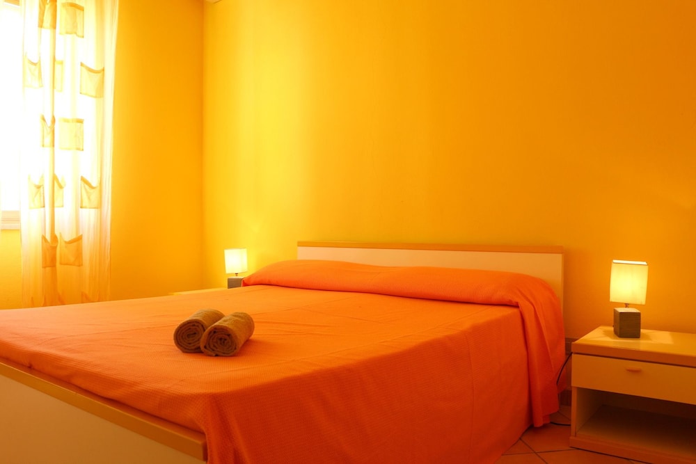 Apartment, 2 Bedrooms (6 pax) photo 2