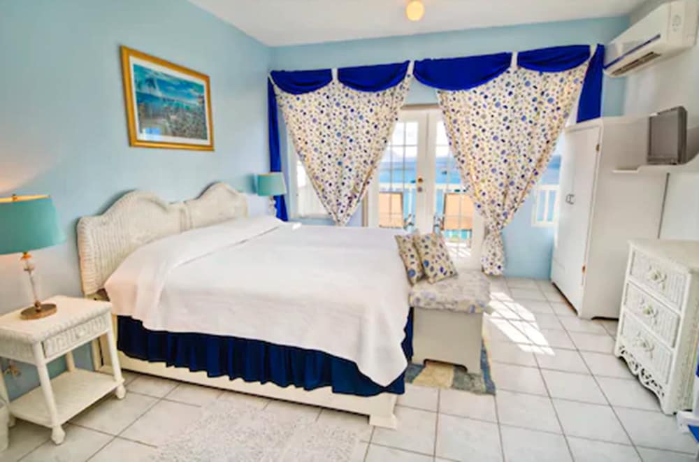 Two Bedroom Penthouse Suite photo 2
