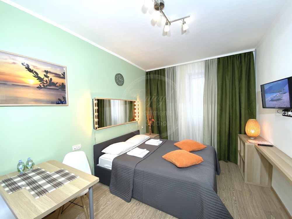 Classic Studio, 1 Queen Bed, Balcony (№1) photo 1