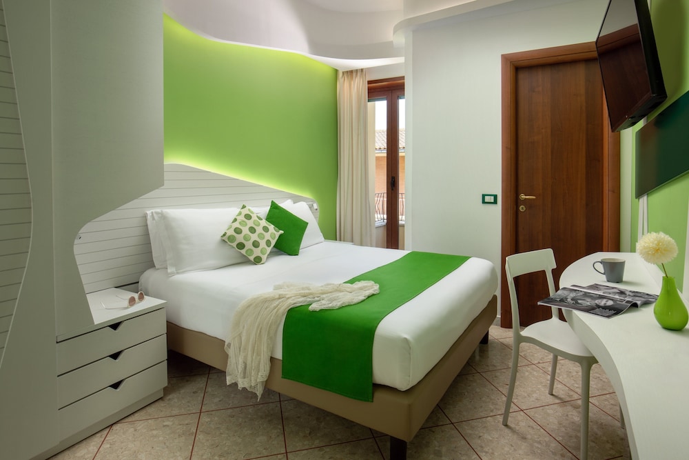 Basic Double Room, 1 Double Bed