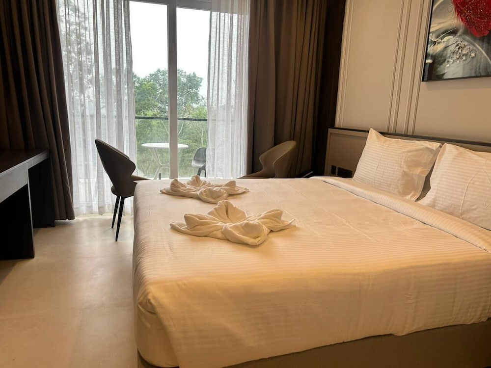 Royal Room