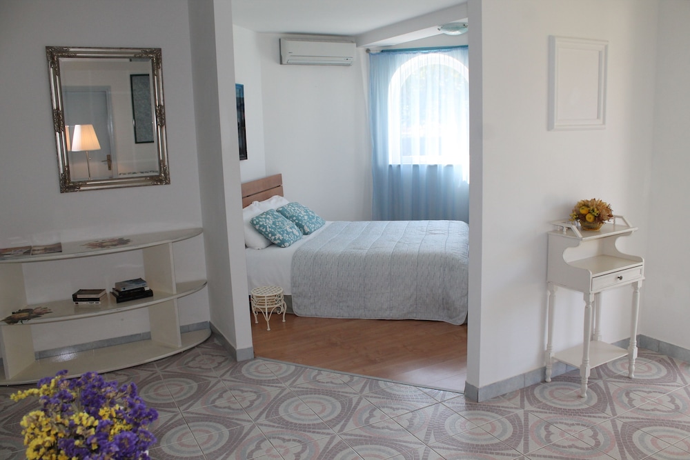 One Bedroom Apartment for 3 people - Photo 1