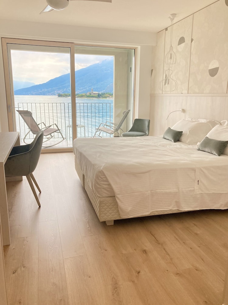 Executive Double Room, Lake View photo 2