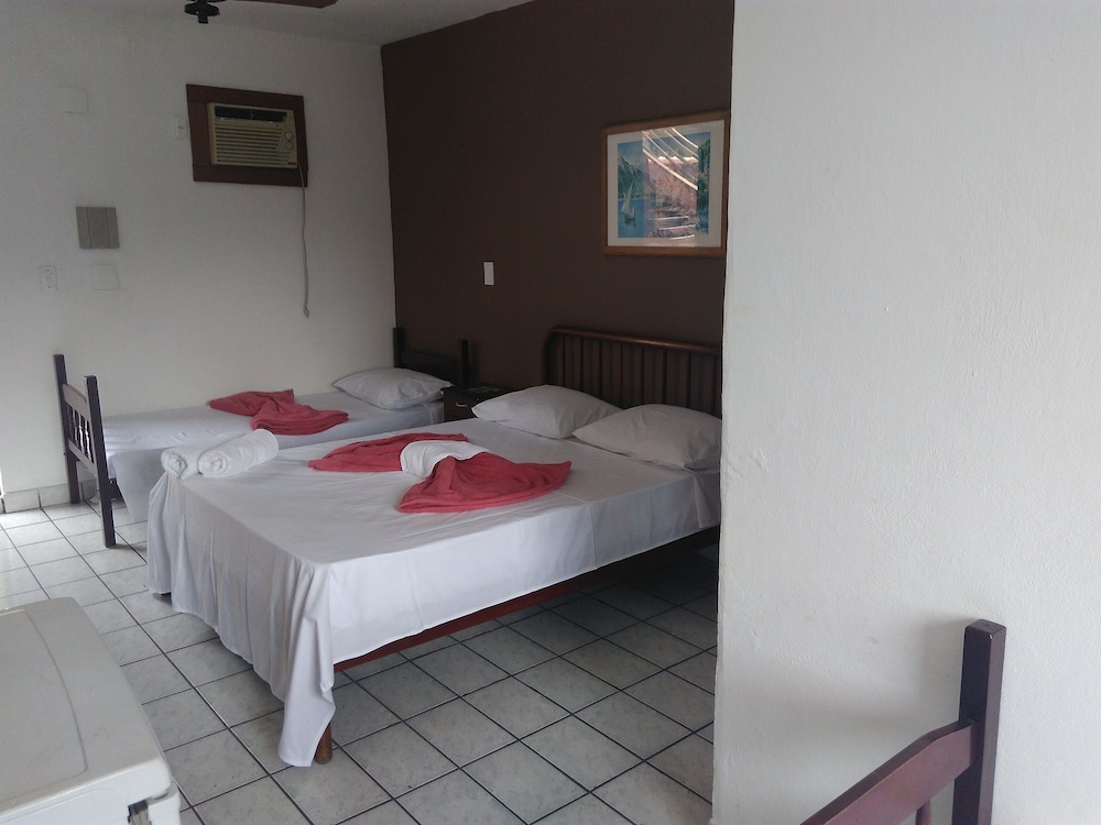 Family Room - Photo 4