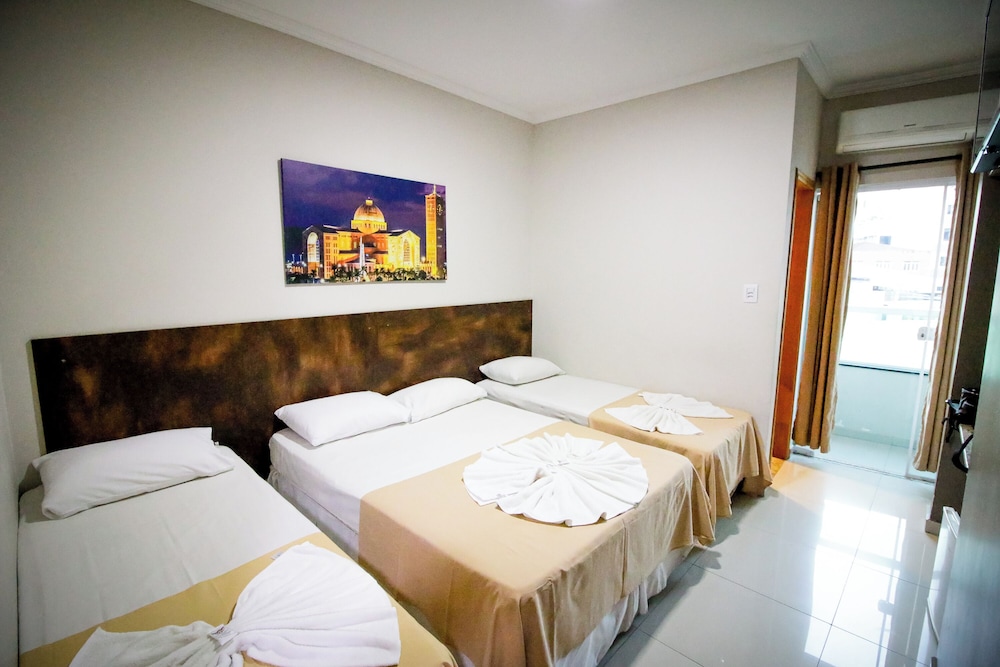 Standard Quadruple Room - Photo 3