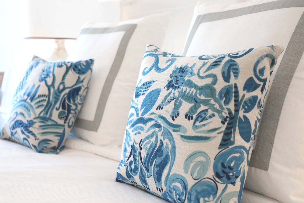 Room, 2 Bedrooms, Oceanfront (veranda, 1 King Primary/1 King)