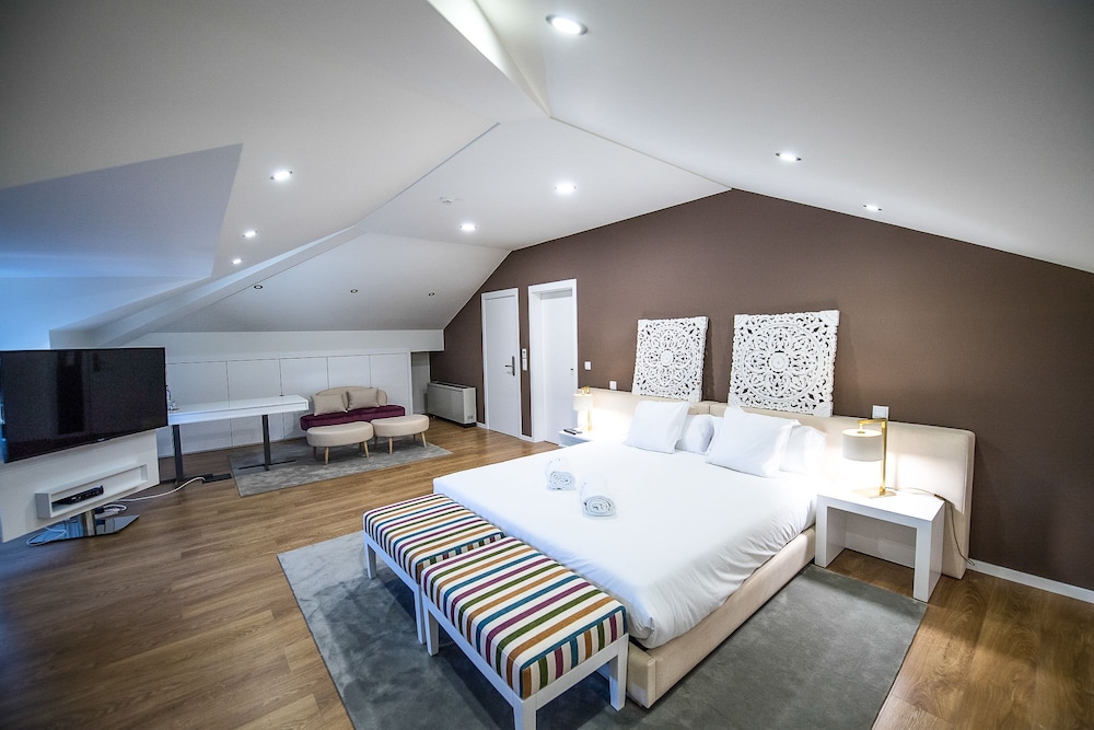 Superior Suite, Accessible, Garden View