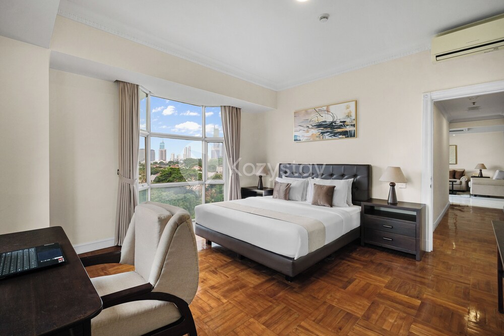 Signature Apartment, 2 Bedrooms, City View