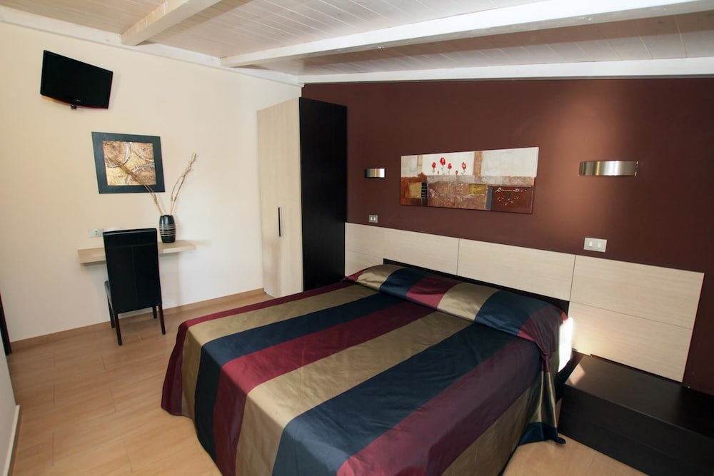 Family Triple Room, 1 Bedroom photo 1