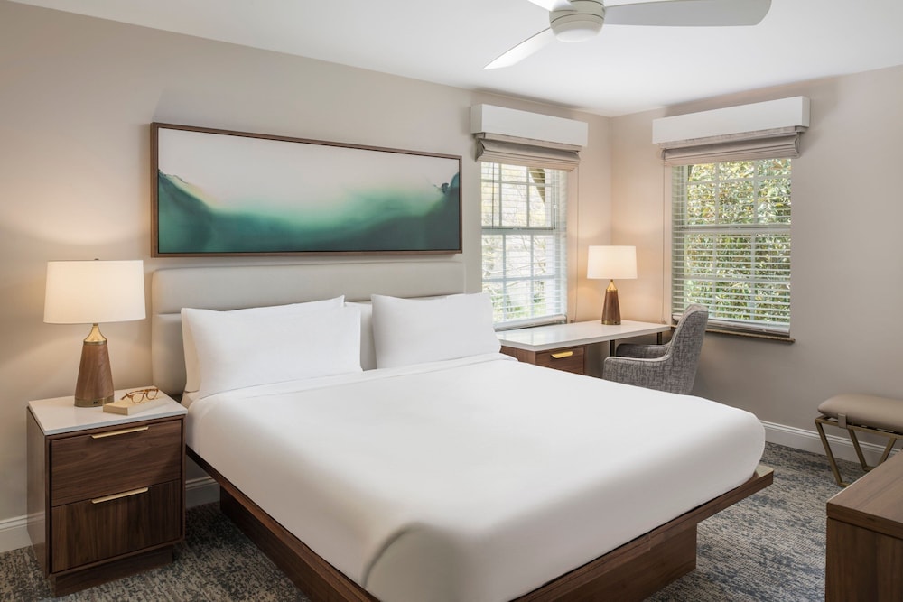 Room, 3 Bedrooms