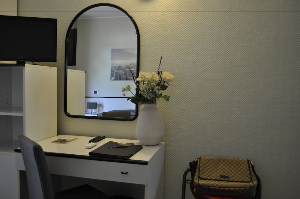 Superior Single Room photo 3