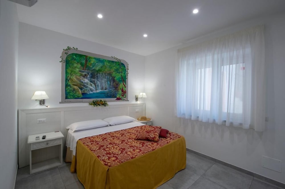 Comfort Triple Room, Balcony
