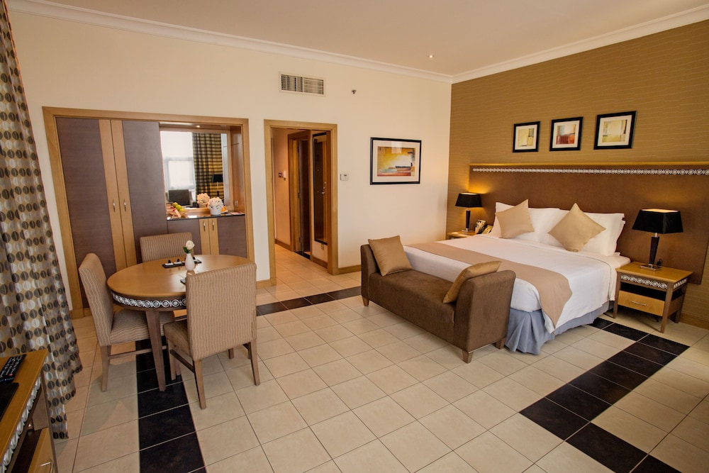 Studio Suite, 1 King Bed photo 2
