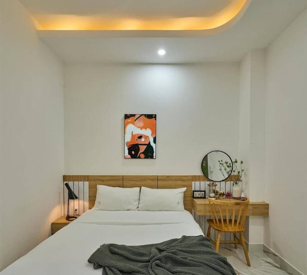 Standard Double Room, City View photo 3