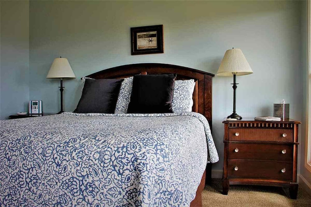 Luxury Double Room (Wind Rocks) photo 1