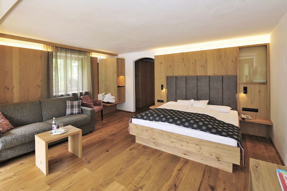 Suite photo 1