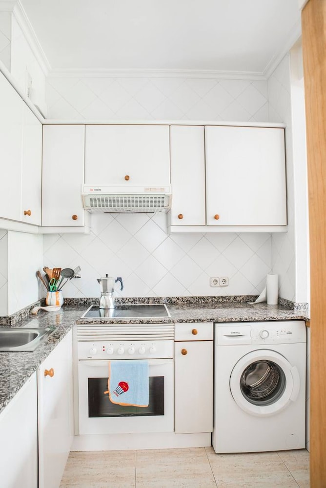 Attic Samil 3 Makuuhuonetta Rannan Edessä, Kuva 14