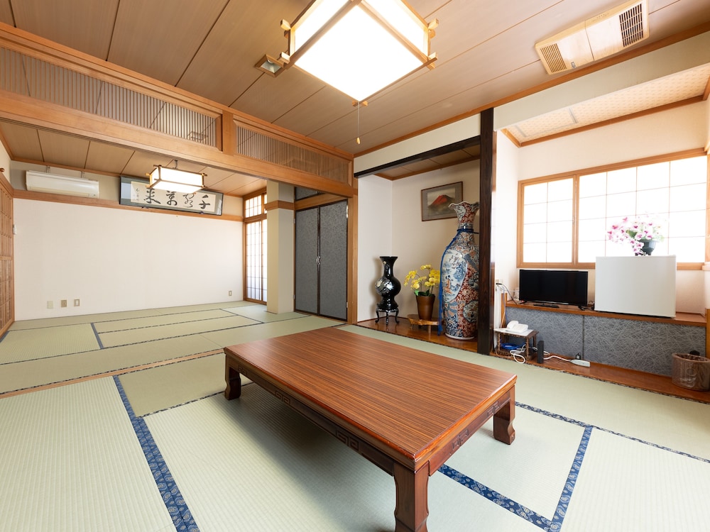 Japanese Room - Family photo 1