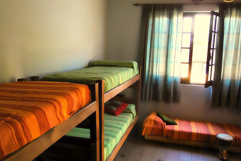 Quadruple Room, Multiple Beds, Shared Bathroom photo 2