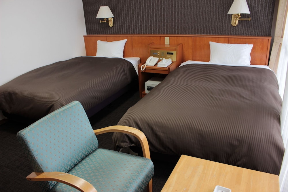 Twin Room A