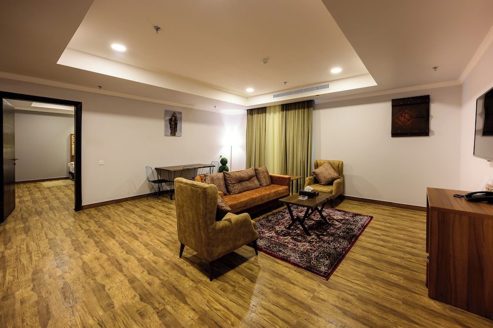 Superior Suite photo 2