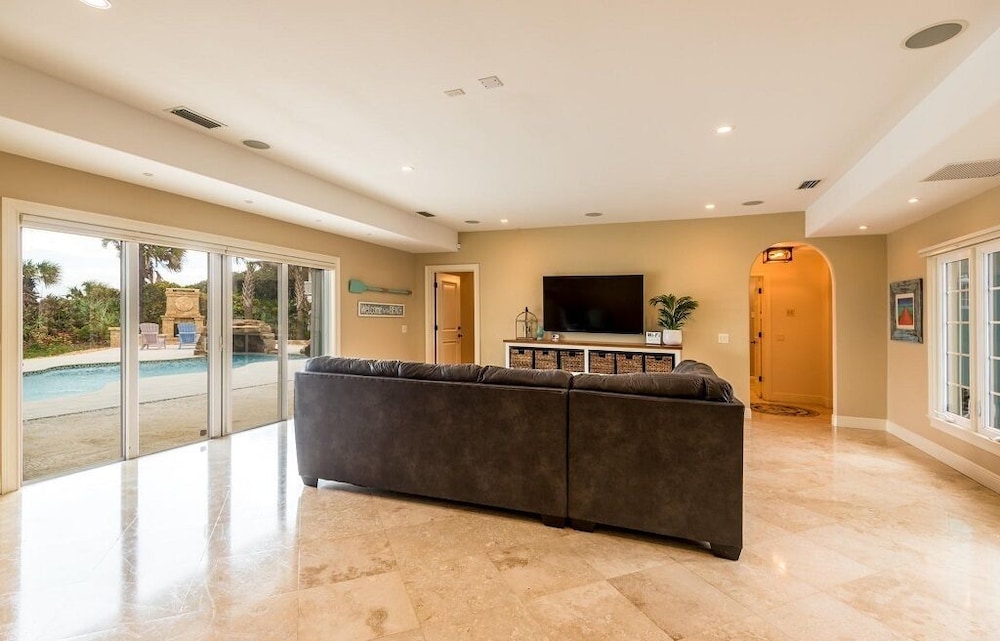 Luxury Villa, 4 Bedrooms, Private Pool, Ocean View photo 2