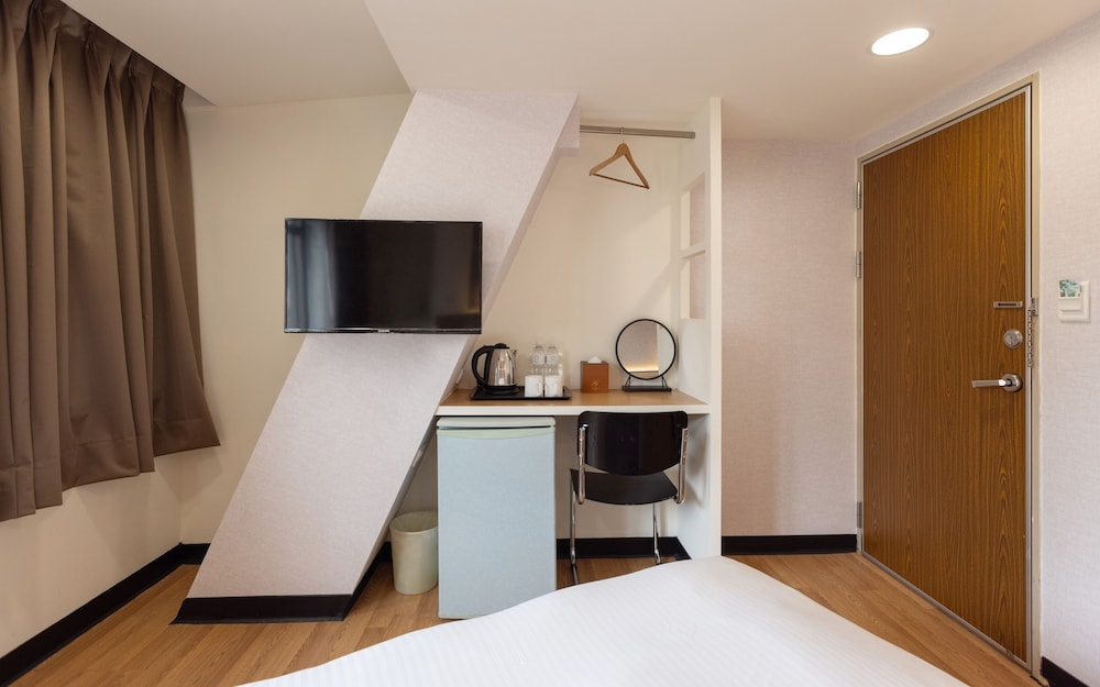 Standard Double Room, 1 Double Bed photo 3