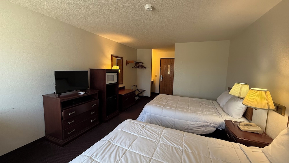 Double Room, 2 Double Beds, Smoking photo 3