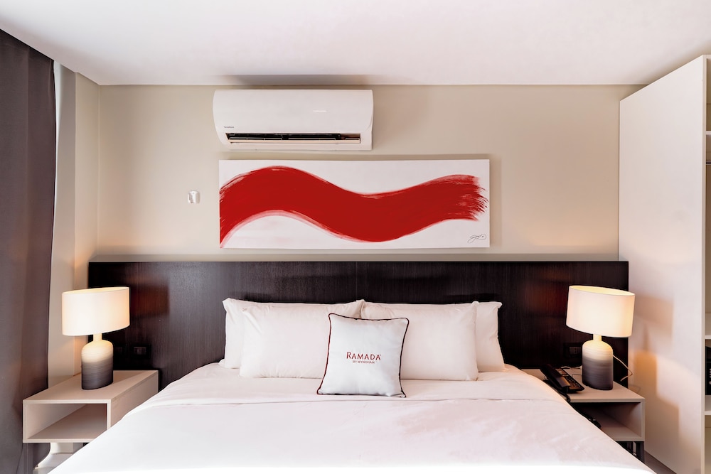 Room, 1 King Bed, Non Smoking