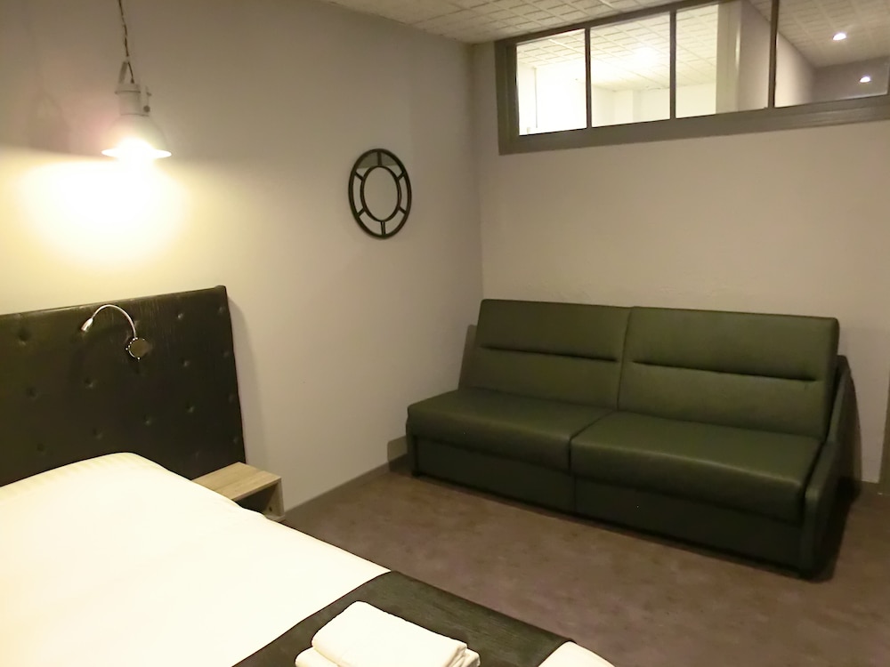 Quadruple Room, Sea View photo 2