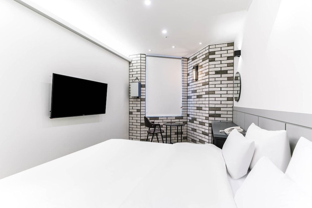 Private Double Room - Photo 4