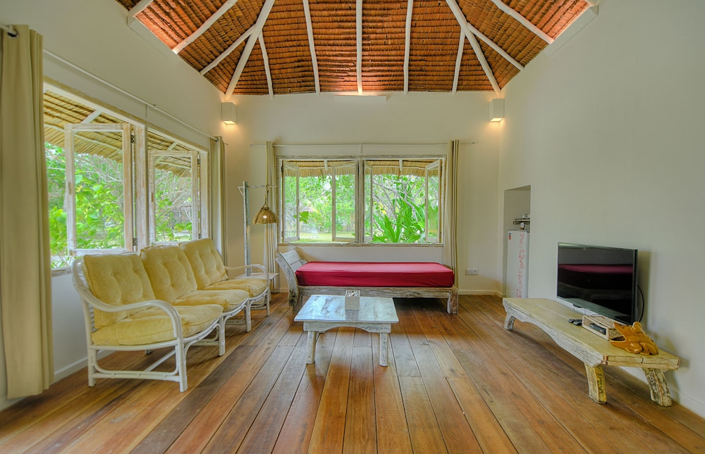 Villa, Garden View photo 3