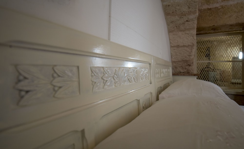 Traditional Double Room, 1 Bedroom, Ensuite - Photo 4