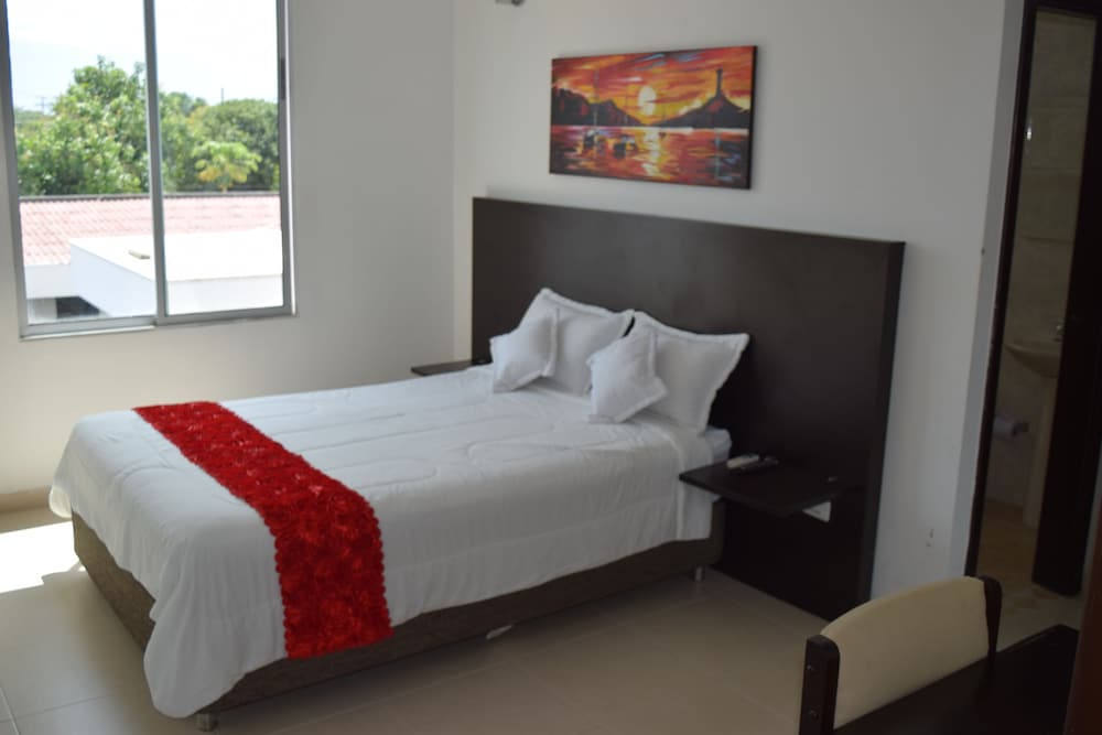 Classic Double Room, 1 Double Bed, Non Smoking photo 2