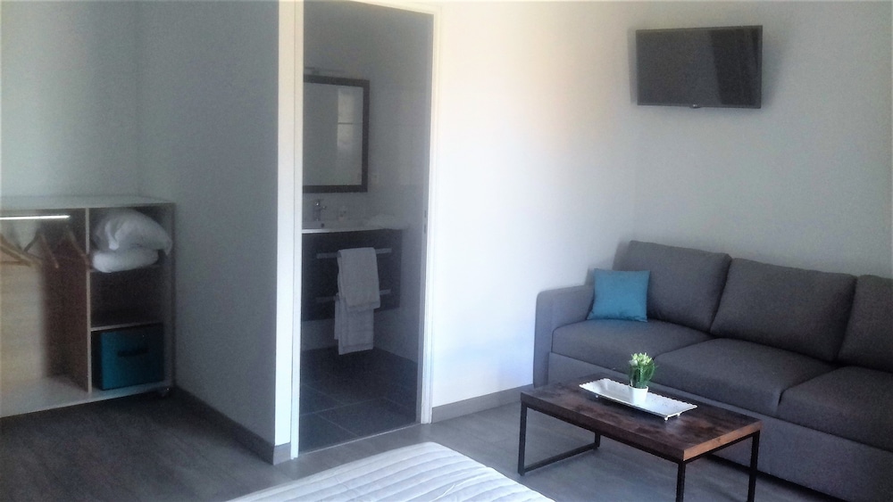 Classic Triple Room photo 1