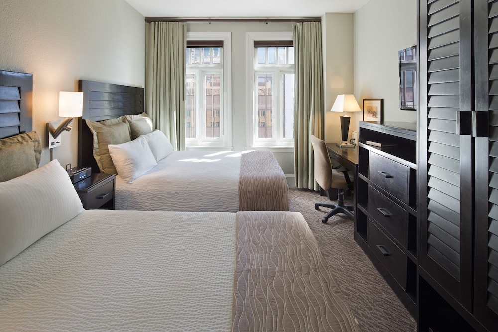 Two Double Beds CitySide View