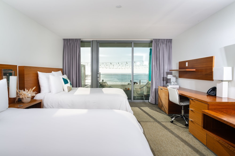 SURF PAD - Photo 4