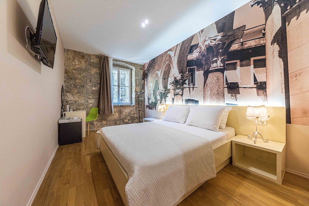 City Room