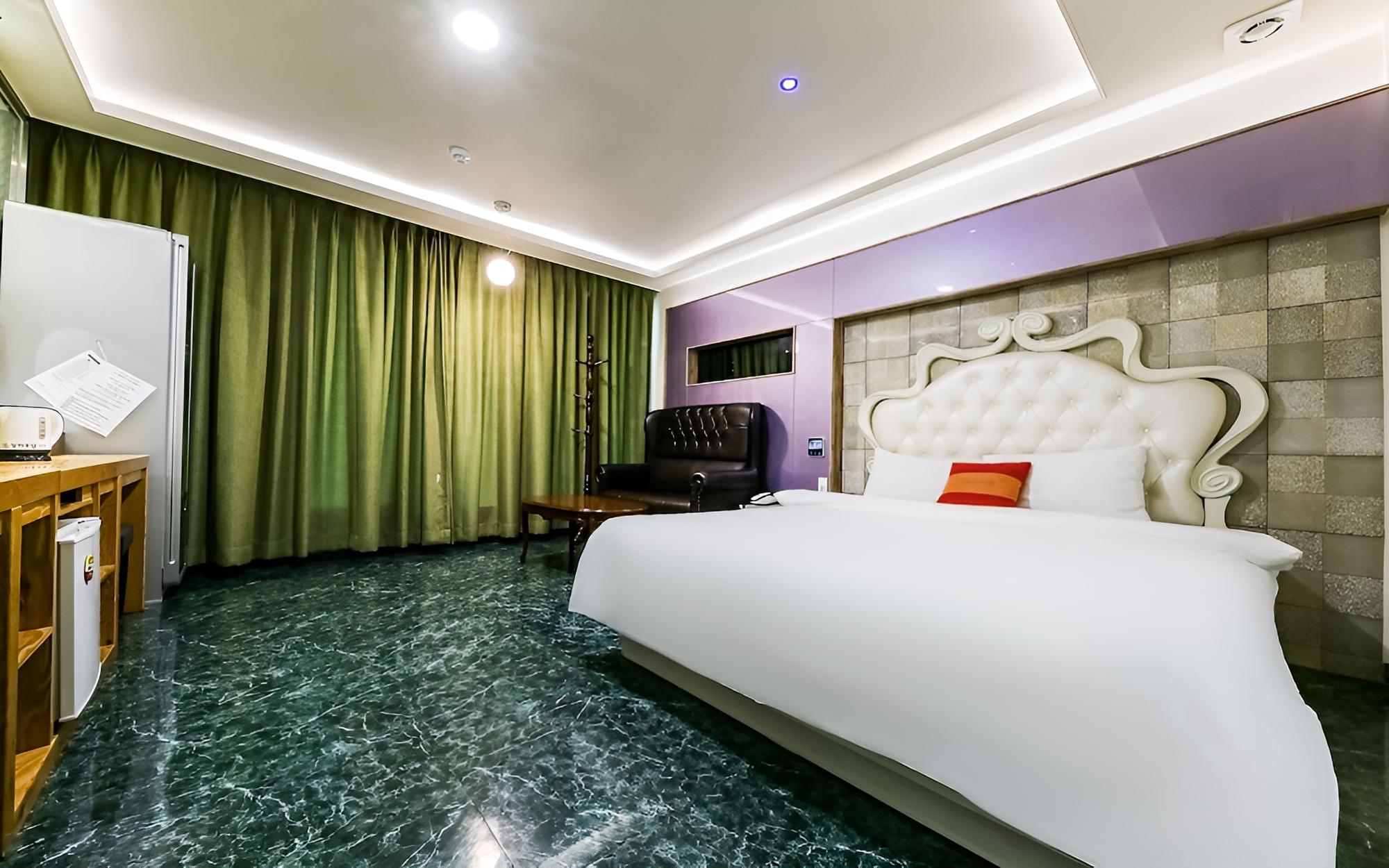 Room (Styler (free breakfast)) - Photo 5