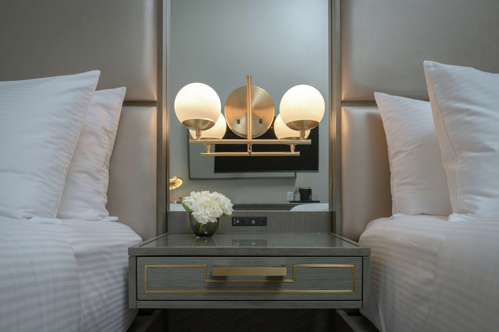 Suite, 2 Queen Beds (Deco) - Photo 3