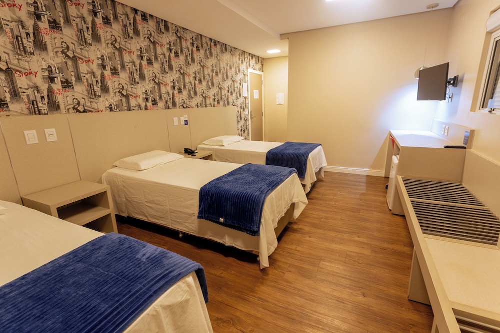 Superior Triple Room photo 1