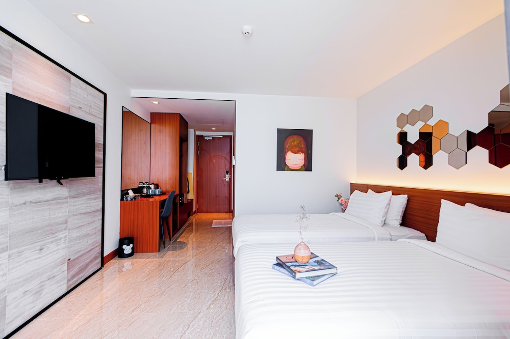 Standard Room, 2 Twin Beds photo 2