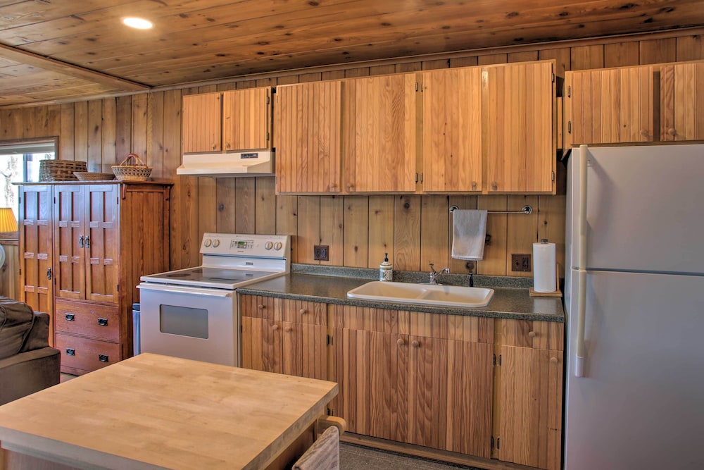 House (2 Bedrooms) photo 2