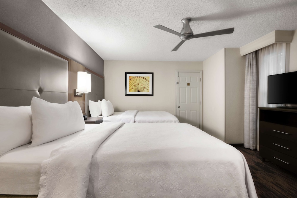 Suite, 2 Bedrooms photo 3