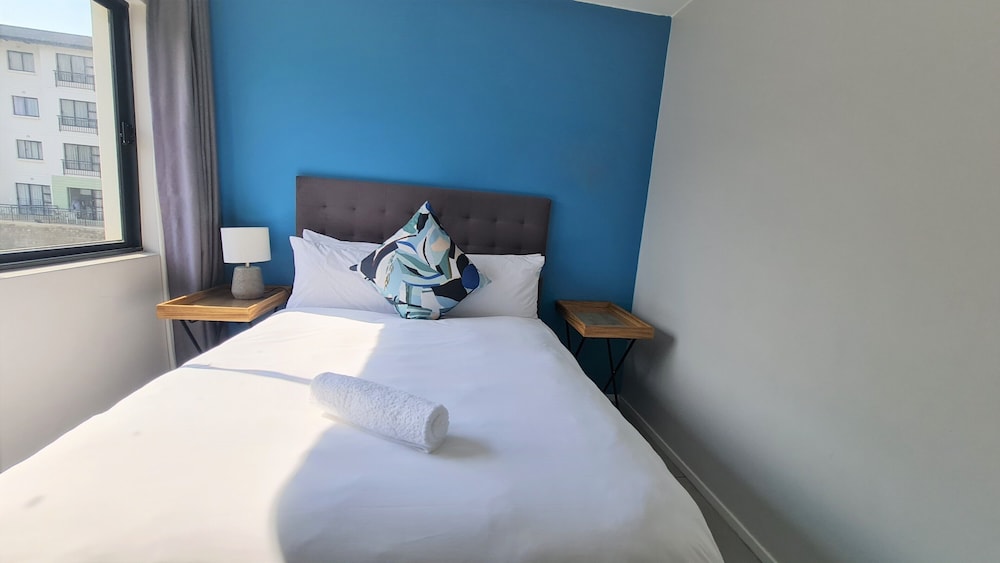Standard Apartment, 3 Bedrooms - Photo 3